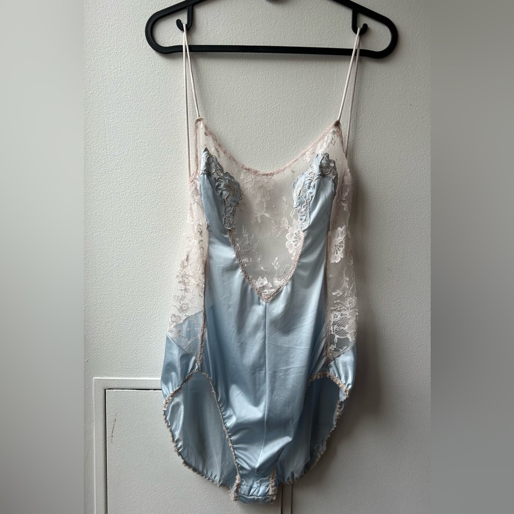 Vintage Women’s Large Lingerie Chemise Body Suit Light Blue Lace w tags